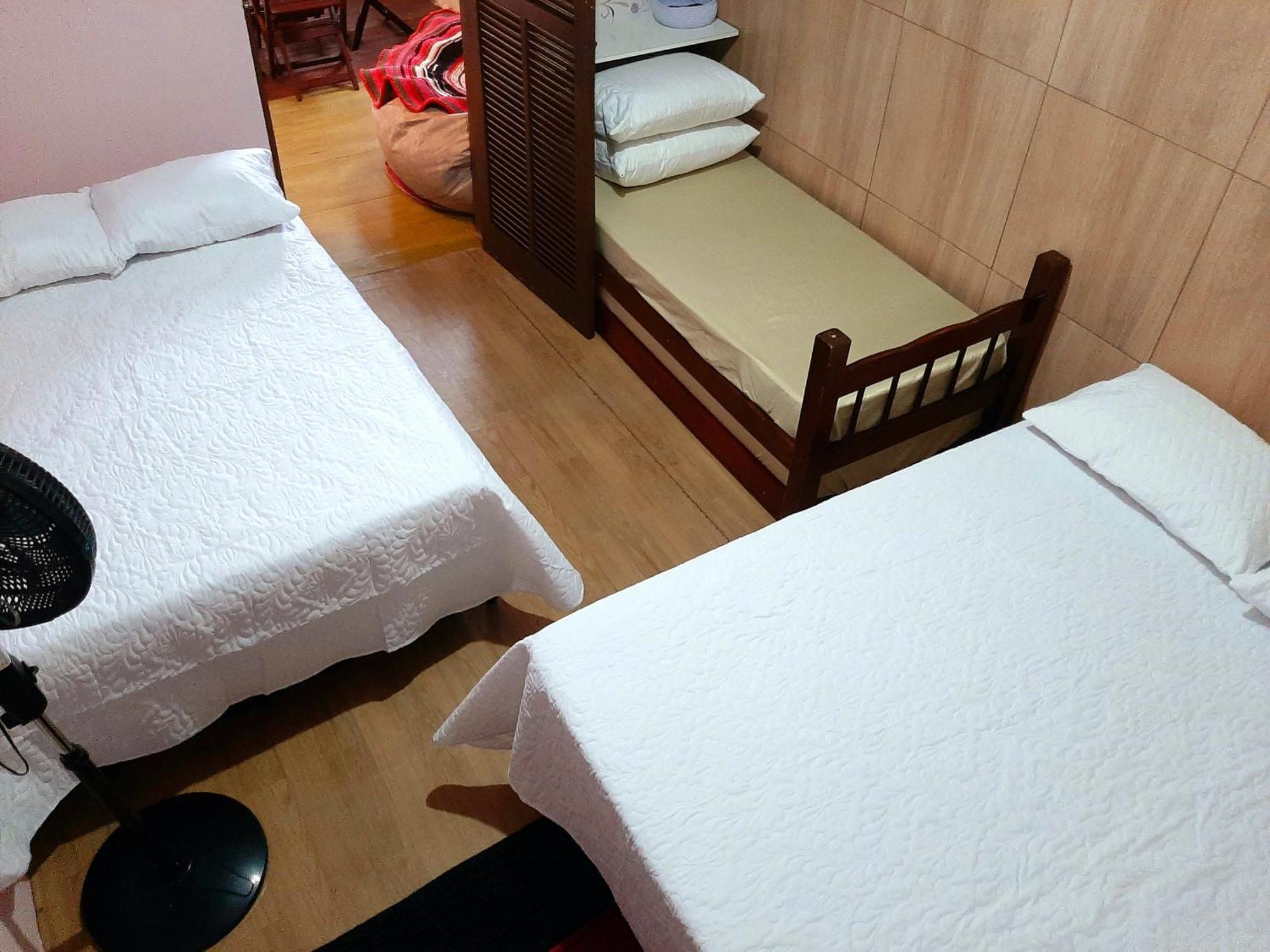 Homestay Suites Particulares Edilson E Cilene *